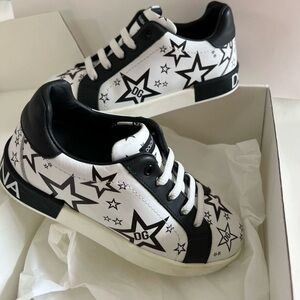 Amazing Dolce & Gabbana Kids Sneakers Like New